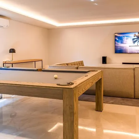 Luxury Golden Mile - 5 Bed & Open Sea View *